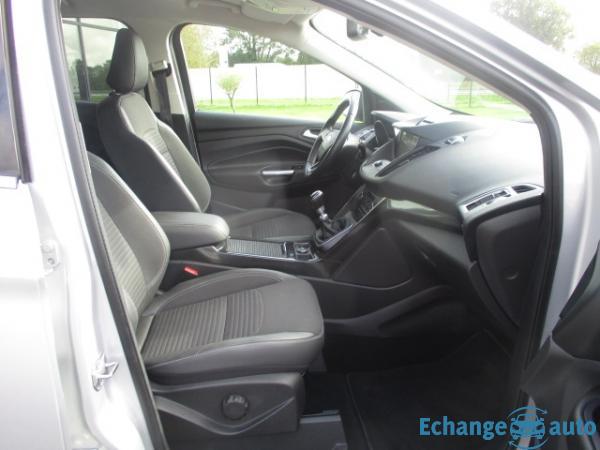 Ford Kuga 2.0 TDCI 150CH STOP&START TITANIUM 4X4