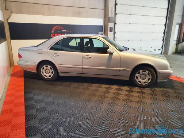Mercedes Classe E CLASSIC 200 CDI 115CH