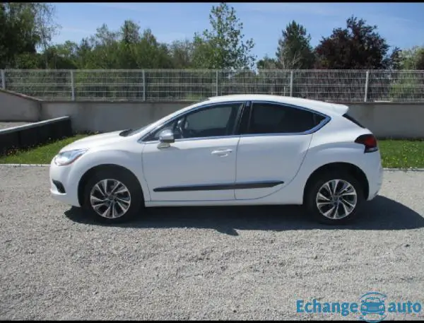 Citroën DS4 EHDI 115 ETG6 URBAN