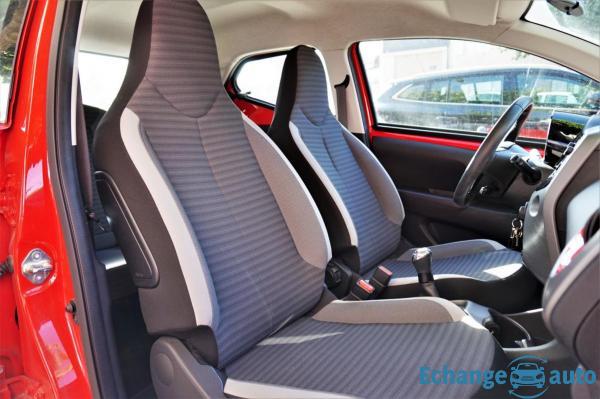 Toyota Aygo II (2) 1.0 VVT-I 70 ch X-PLAY 5P CARPLAY