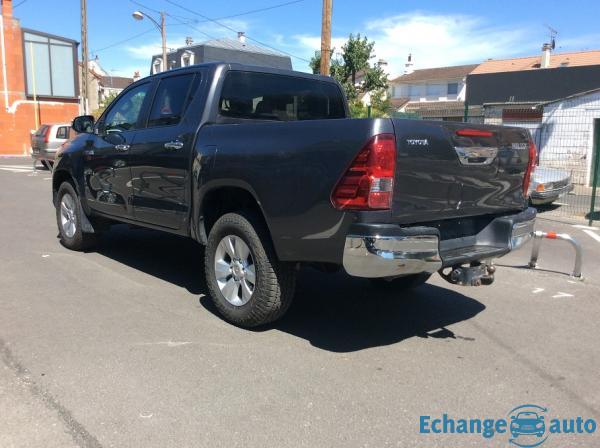 Toyota Hilux IV 4WD 2.4 D-4D 150 DOUBLE CABINE 2017