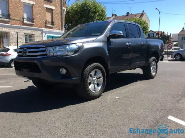 Toyota Hilux IV 4WD 2.4 D-4D 150 DOUBLE CABINE 2017