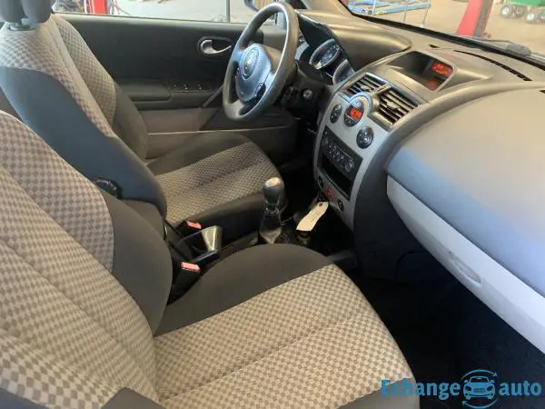 RENAULT MEGANE  Estate 1.9 dCi 120 Confort Expression 
