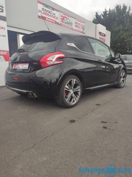 Peugeot 208 1.6 THP 200 GTI