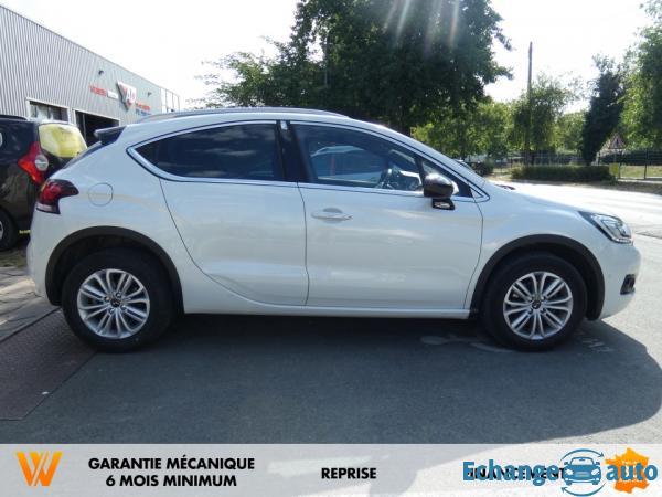 DS DS 4 Crossback 1,6 So chic 120 CH + Pack Hifi