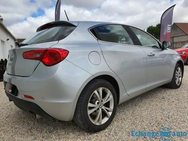 Alfa Romeo Giulietta II 2.0 JTDM 150 DISTINCTIVE BUSINESS GARANTIE 6 MOIS