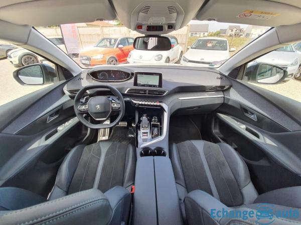 Peugeot 3008 II 1.2 PURETECH 130 EAT 8 CROSSWAY