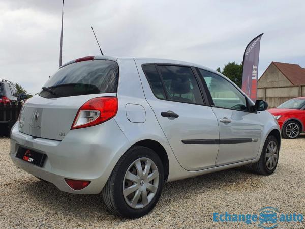 Renault Clio III 1.5 DCI 75 GARANTIE 6 MOIS