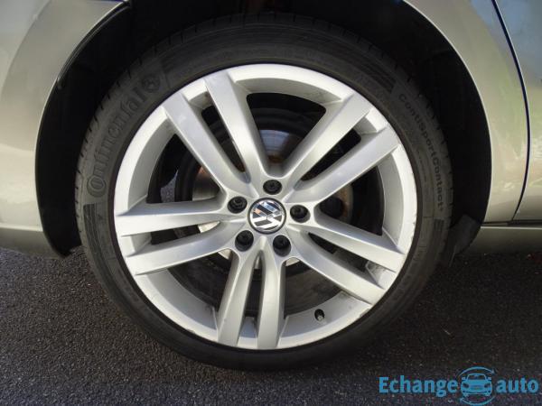 Volkswagen Passat cc 2.0 TDI 140 CH BLUEMOTION CARAT
