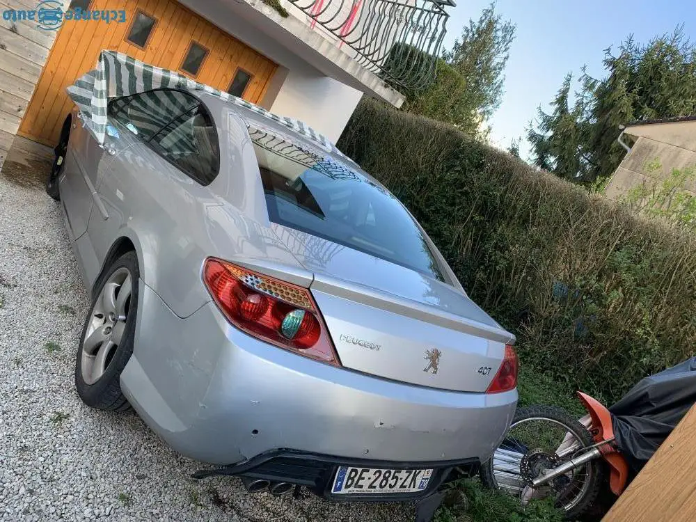 Peugeot 407 coupé 2.7l dans l’etat