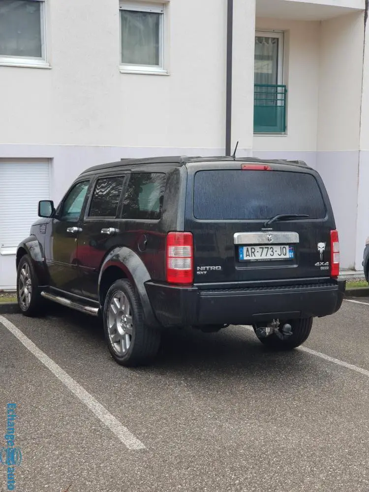Dodge Nitro 4X4