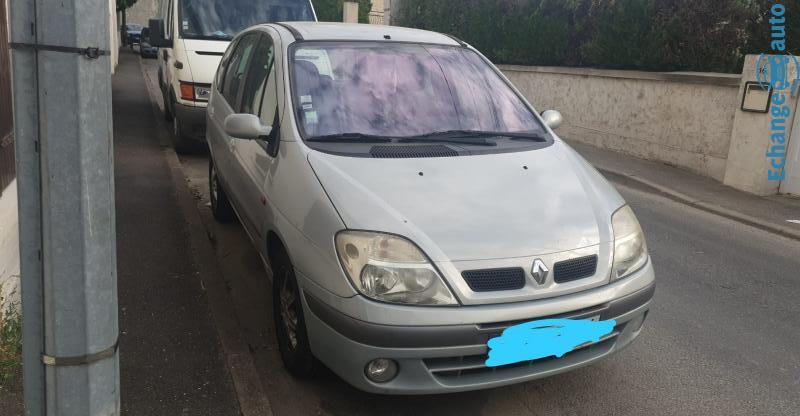 Renault scenic 1l9dti 105 ch sièges en cuir
