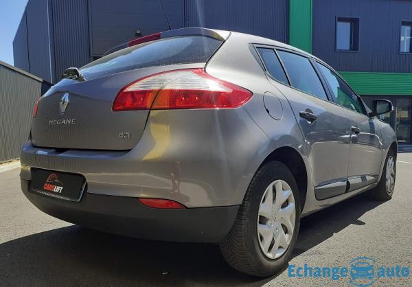 Renault Mégane III Phase 2 Authentique 1.5 DCi 90 CH - GARANTIE 6 MOIS
