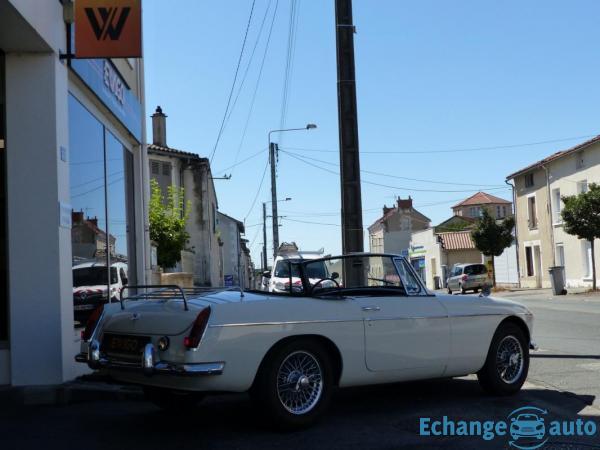MG B ROADSTER 1964