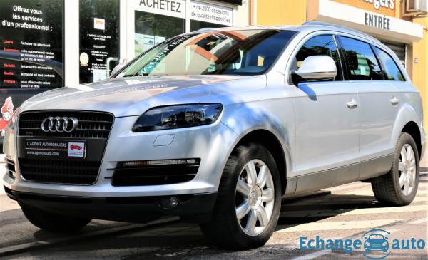 AUDI Q7 Q7 3.0 V6 TDI 240 Ambiente Quattro Tiptronic 