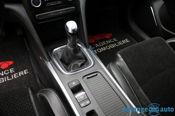 RENAULT MEGANE IV BERLINE Mégane dCi 130 Energy Intens