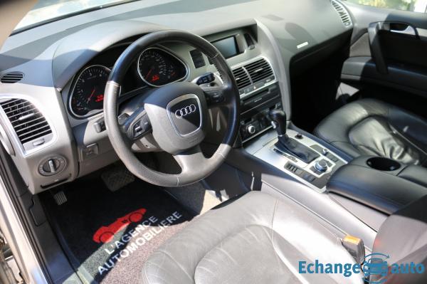 AUDI Q7 Q7 3.0 V6 TDI 240 Ambiente Quattro Tiptronic 