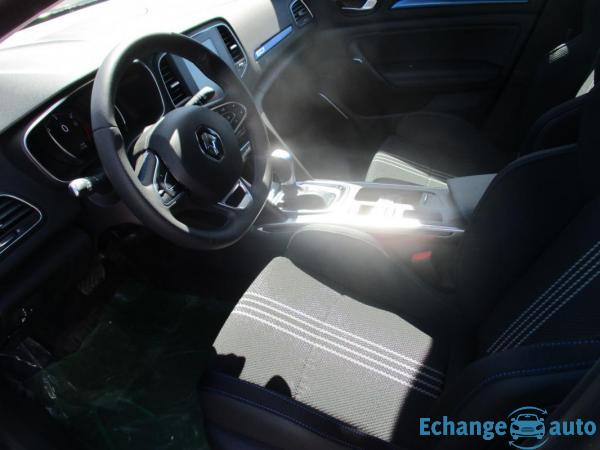 Renault Mégane IV Berline Blue dCi 115 EDC Intens