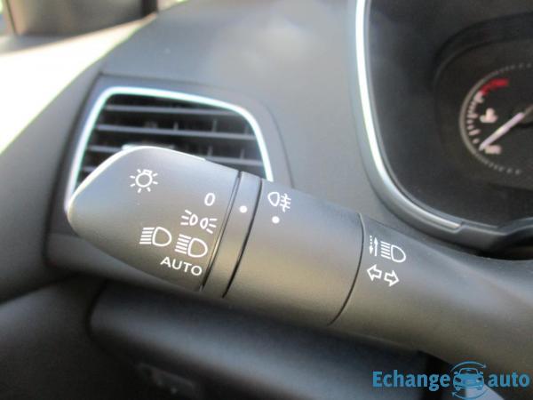 Renault Mégane IV Berline Blue dCi 115 EDC Intens