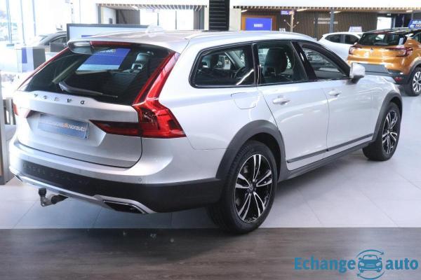 Volvo V90 Cross Country D5 AWD 235 ch Geartronic A