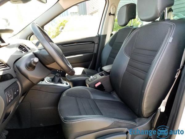Renault Grand Scénic BOSE 1.6 DCI 130