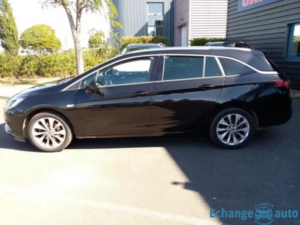 Opel Astra Sports Tourer INNOVATION 1.6 CDTI 136 - GARANTIE 6 MOIS