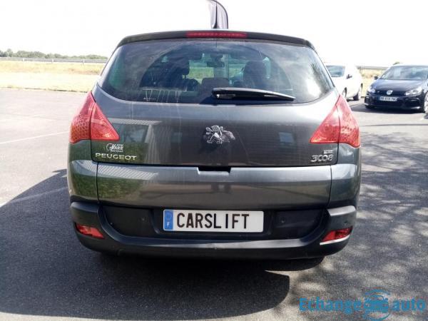 Peugeot 3008 BUSINESS 1.6 E-HDI 112
