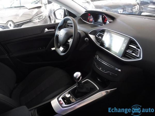 Peugeot 308 SW 1.5 BlueHDi 130 CH ALLURE