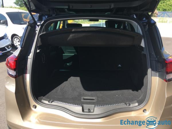 Renault Scénic BlueDci 150 EDC Initiale Paris 5400kms
