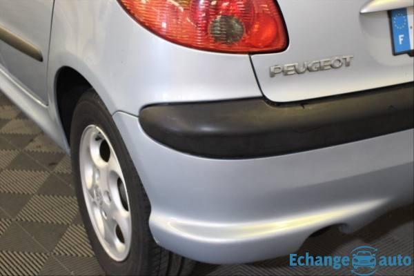 Peugeot 206 2.0 HDi XT Premium