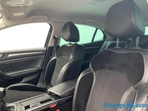 Renault Mégane IV BERLINE TCe 140 Energy Intens