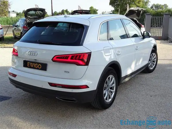 Audi Q5 2.0L AMBIANCE TDI 150 CH