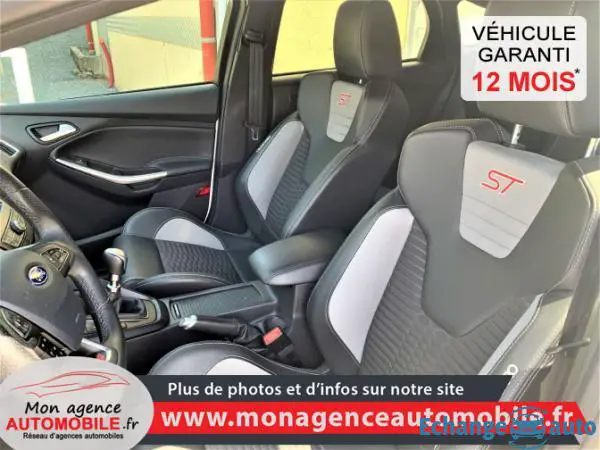 Ford Focus 2.0 ECOBOOST 250CV ST / SONY/REMUS