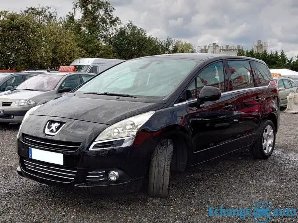 Peugeot 5008 1.6 HDi 6CV 110CH - Entretien periodique