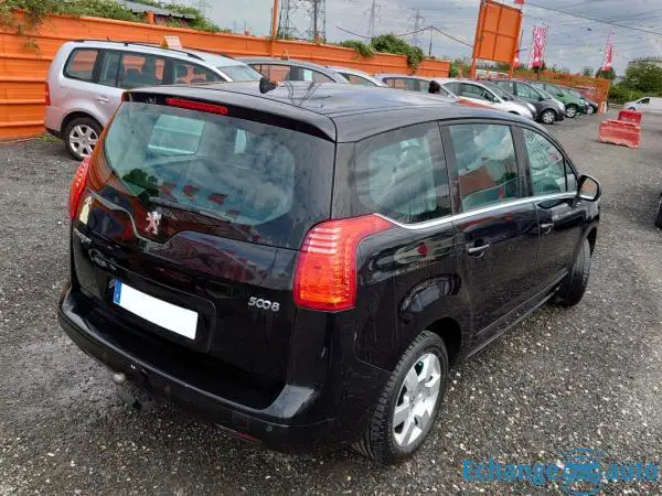 Peugeot 5008 1.6 HDi 6CV 110CH - Entretien periodique