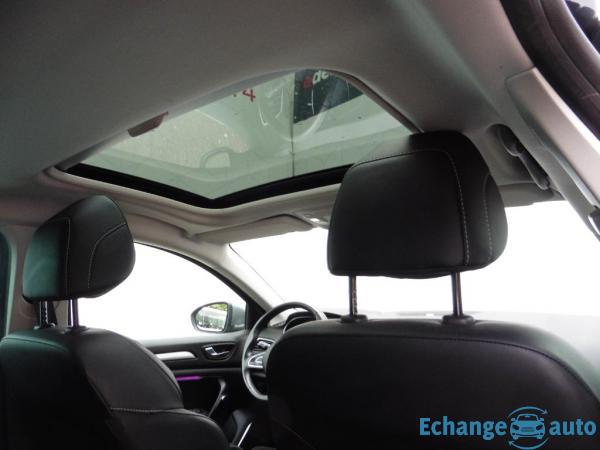 Renault Mégane IV BERLINE TCe 140 EDC FAP Intens