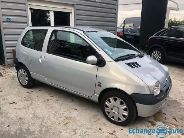 RENAULT TWINGO 1.2i 16V Perrier