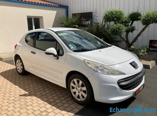 Peugeot 207 1.4L HDI 70CV TRENDY GARANTIE 3 MOIS