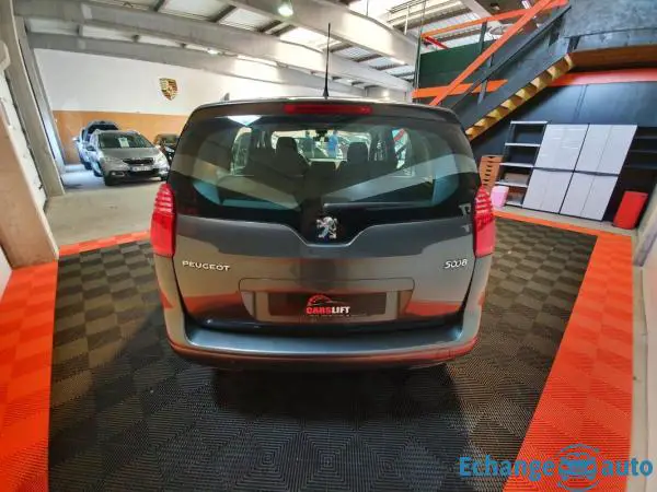 Peugeot 5008 1.6 HDI 112CH