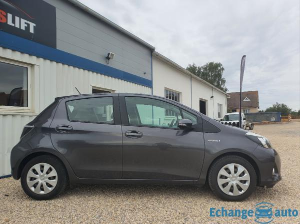 Toyota Yaris HYBRID 100H DYNAMIC GARANTIE 6 MOIS