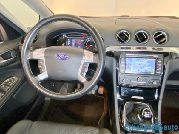 Ford S-Max 2.0 TDCi 140 FAP Titanium - 7 Pl