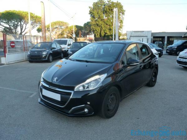 Peugeot 208 1.2 PureTech 82 S&amp;S ETG5 Active