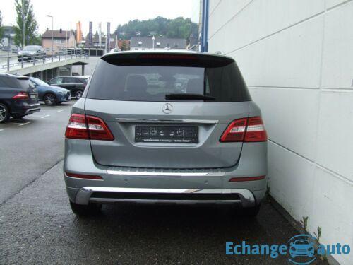 Mercedes-Benz ML500 AMG LINE