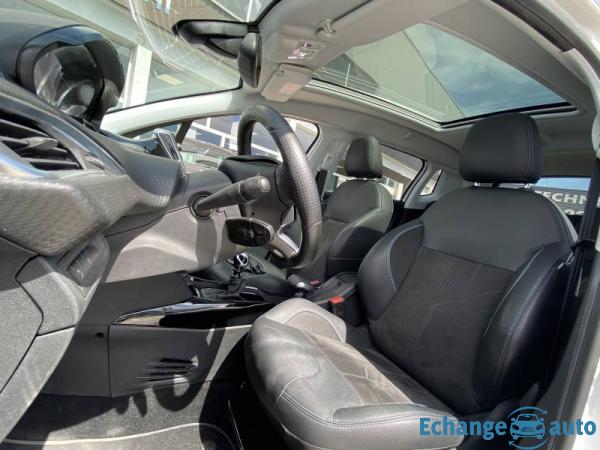 Peugeot 2008 1.2 PureTech 130ch S&S BVM6 Crossway