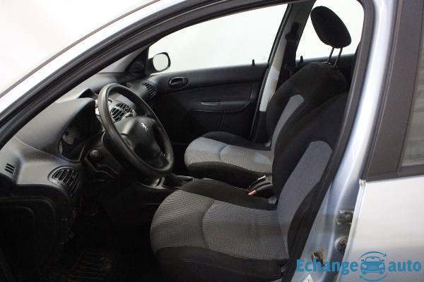 Peugeot 206 1.4e 16V X Line Clim