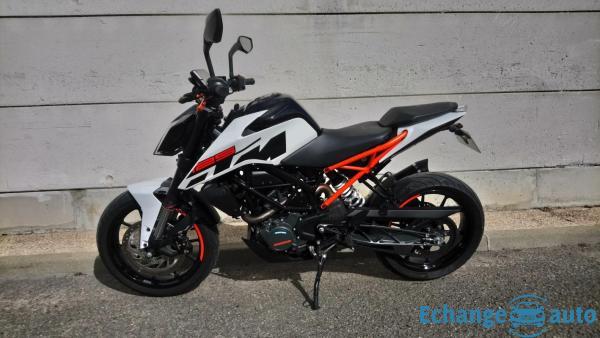KTM DUKE 125