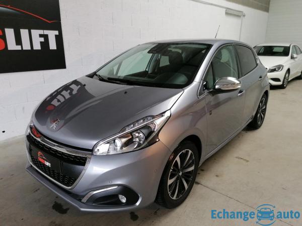 Peugeot 208 1.2 PURETECH 110 CH TECH EDITION - GARANTIE OCTOBRE 2021