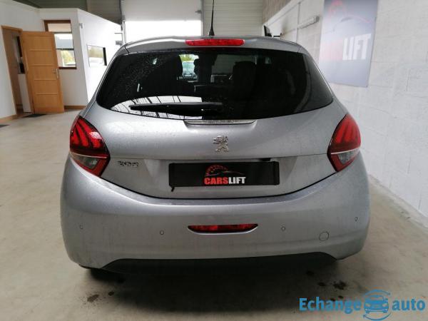 Peugeot 208 1.2 PURETECH 110 CH TECH EDITION - GARANTIE OCTOBRE 2021