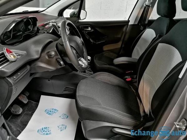 Peugeot 208 1.2 PURETECH 110 CH TECH EDITION - GARANTIE OCTOBRE 2021