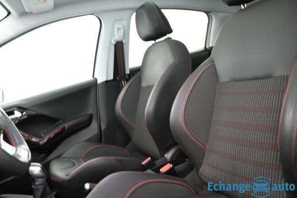 Peugeot 208 1.2 PureTech 110ch S&S BVM5 GT Line